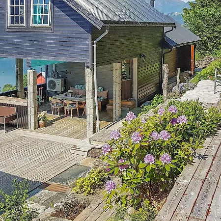 Ferienhaus Holiday Ii